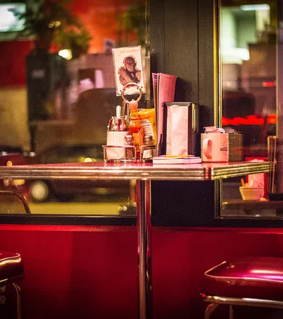 A Damn Good Waitress