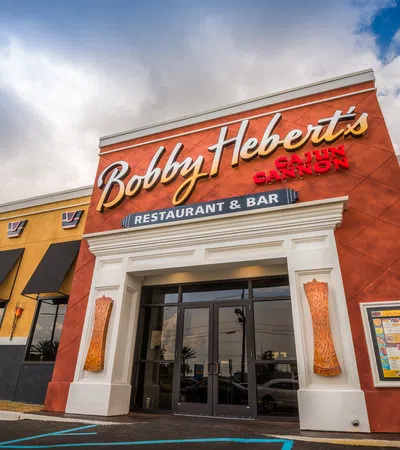 2017 Spring Restaurant Guide