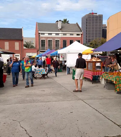 Exploring Local Farmers Markets in NOLA