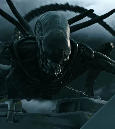 Dueling Critics: <em>Alien: Covenant</em>