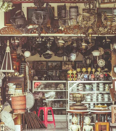 Antique Shopping in New Orleans