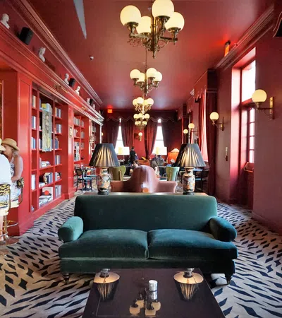 Bar Marilou Is A Red Respite