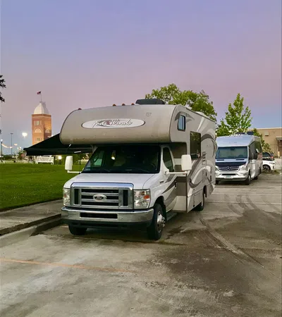 NOLAland: Unlikely Spots Welcome RVs Into Town