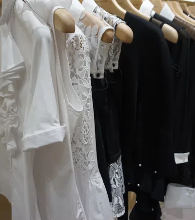 Anne Fontaine Opens In Canal Place