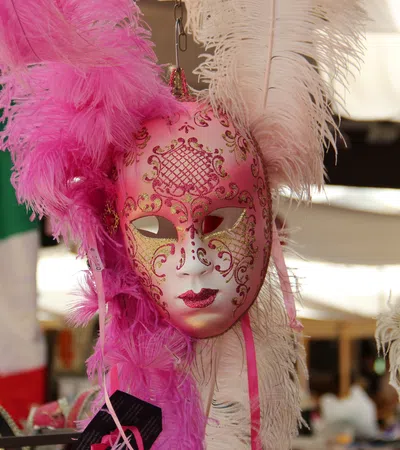 Reminiscences of Mardi Gras: ?My Missing Carnival?