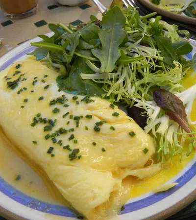$20 and Under: Oh Omelet! Or Omelette?