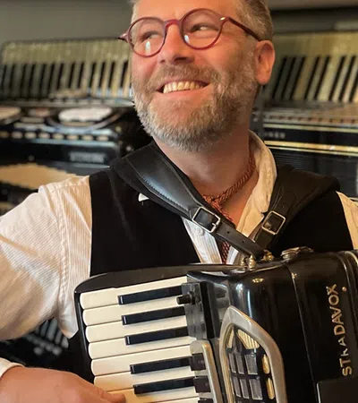 Main Squeeze: Getting to Know the Accordion
