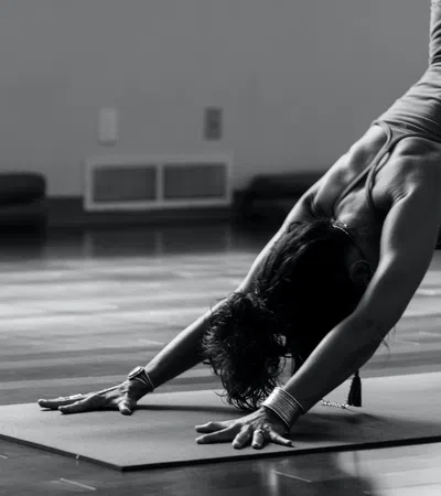 a person stretching the leg