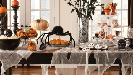 DIY Elegant Halloween Party Decor