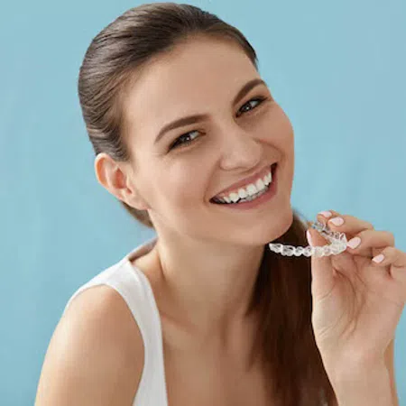 Traveling With Invisalign? Don’t Forget These Essentials