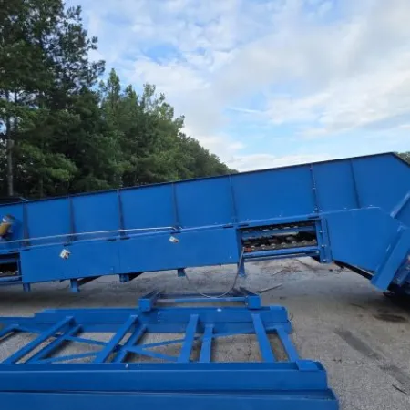 EnduraVeyor Feed conveyor