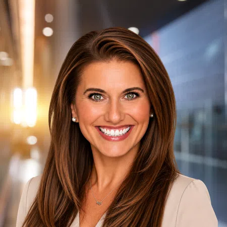 Jennifer Stoops