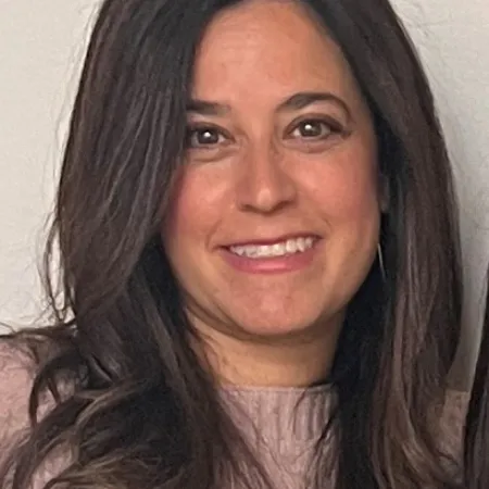 Lindsay Garbuz