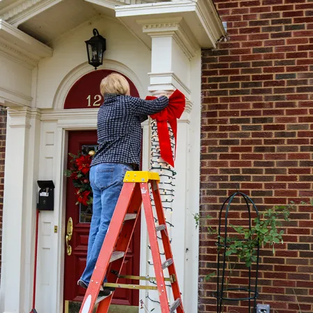 9 Tips to Prevent Common Holiday Injuries