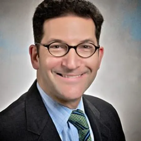 When to Seek Treatment for Elbow Bursitis