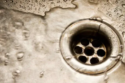 7 Symptoms of Sewer Drain Clogs That You Shouldn’t Ignore