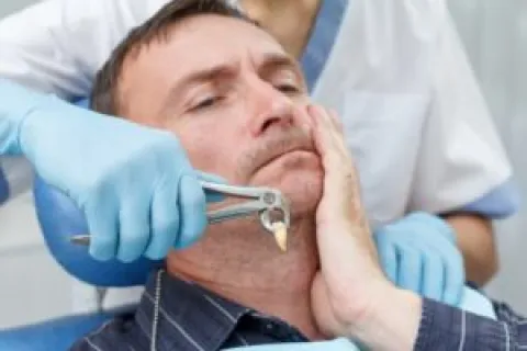 EXPLORING COMMON REASONS FOR TOOTH EXTRACTIONS