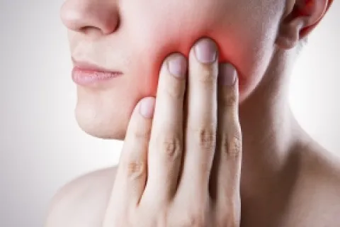 THE SYMPTOMS OF XEROSTOMIA