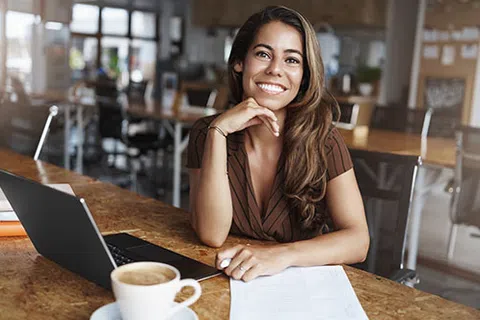 Coffee, Commutes, & Cavities: The Oral Health Risks of Office Life