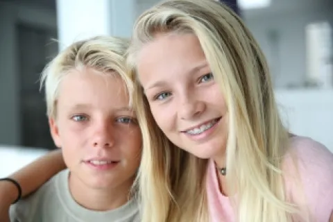 SIGNS THAT YOUR CHILD MAY NEED BRACES