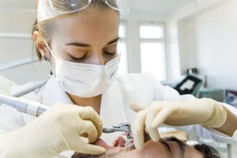 ANSWERING YOUR QUESTIONS ABOUT SEDATION DENTISTRY