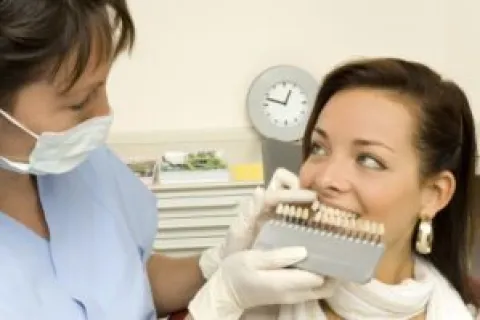 DENTAL IMPLANTS: WHAT PATIENTS SHOULD KNOW