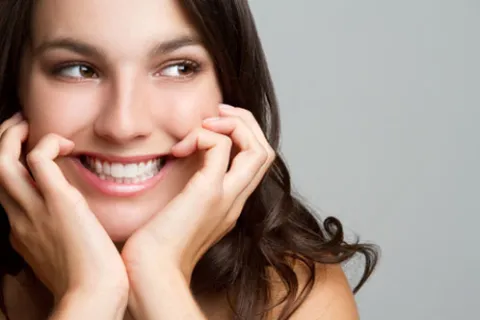 Maintain Healthy Gums With Routine Dental Care