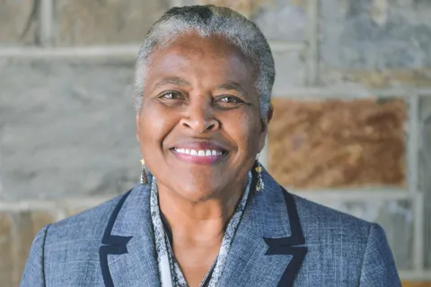 2020 Distinguished Alumni Award Winner Dr. Beverly Smith