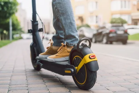 Electric Scooter Accidents: Emerging Legal Challenges in Urban Areas