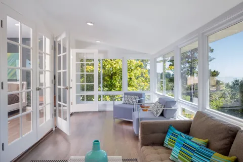5 Custom Front Doors That You Should Consider