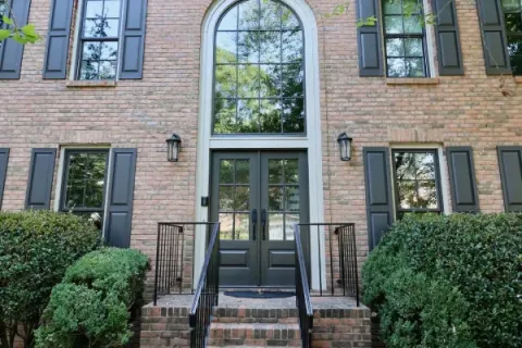 Double- or Triple-Pane Windows: Which Offers Better Value?