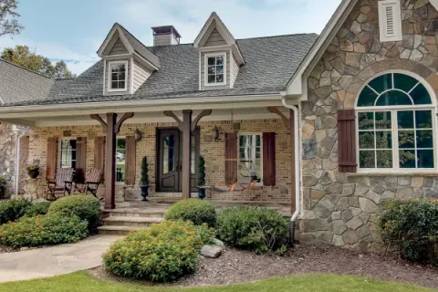 How to increase the value of your home with new fiberglass windows