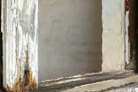 What to Watch Out for When Your Window Sill Is Rotting