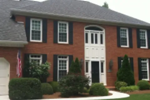 The Pros and Cons of Vinyl Windows