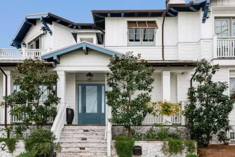 Reasons to Invest in a Multipoint Lock for Your Front Door