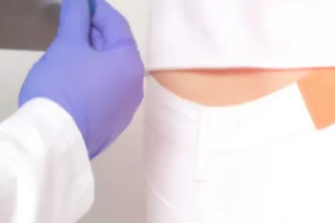 Hip Fractures: Causes, Symptoms, and Treatment Options