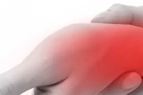 Why Early Orthopedic Evaluation Is Crucial for Hand and Wrist Pain