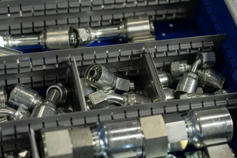 Why Offering Hydraulic Hose and Industrial Services Can Elevate Your Franchise