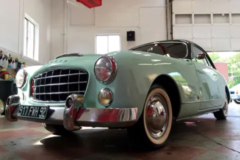 How Traditional Car Washes Affect Paint