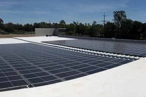 Vineburg Storage of Sonoma Installs Solar Power