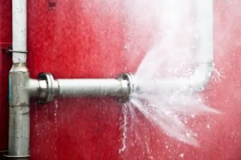 4 Steps to Take with a Busted Pipe