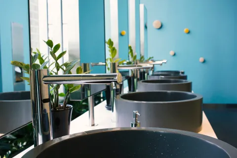 The Benefits of Upgrading to Modern Plumbing Fixtures