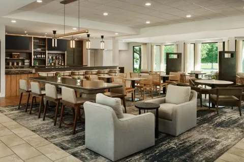 Courtyard by Marriott Custom Bar Area Millwork