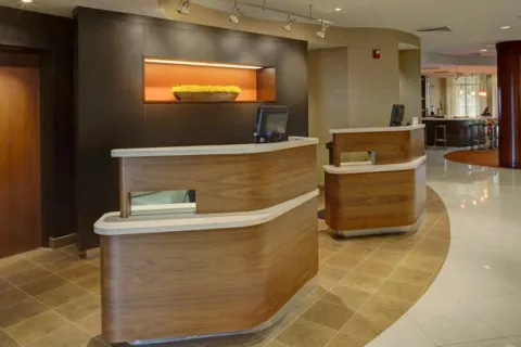 Courtyards In Corpus Christi & Orange Park FL Front Desk