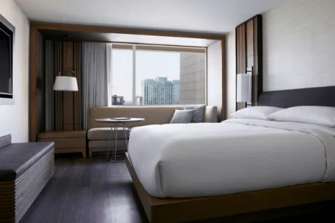 Marriott City Center Charlotte NC  guestroom