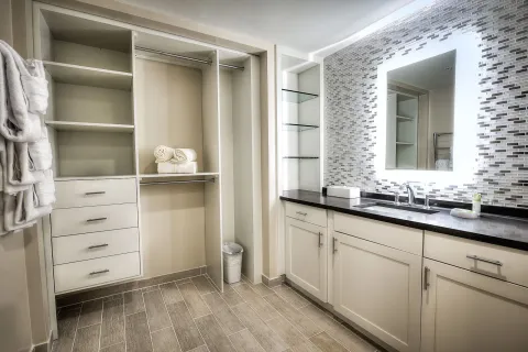 Marriott Vacation Club Barony Beach Timeshare Millwork and Countertops