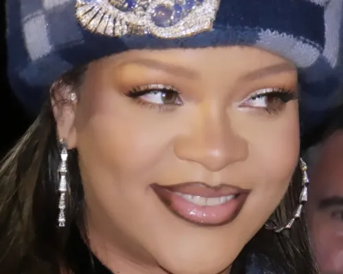 Rihanna Just Wore a $670,000 Watch Around Her Neck