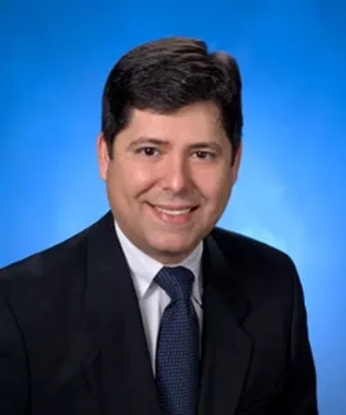 Ernesto Valiente, DMD