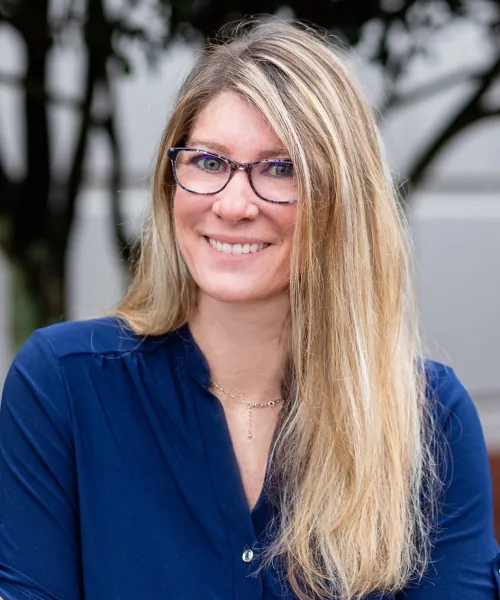 Kristy Jenney headshot