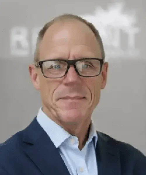 Tom Richardson
